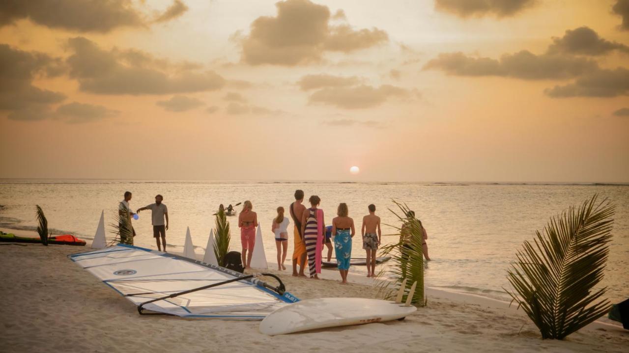 Hotel Escapism Maldives à Feridhoo Extérieur photo
