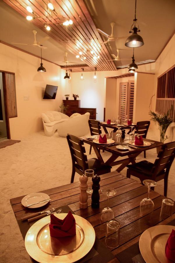 Hotel Escapism Maldives à Feridhoo Extérieur photo