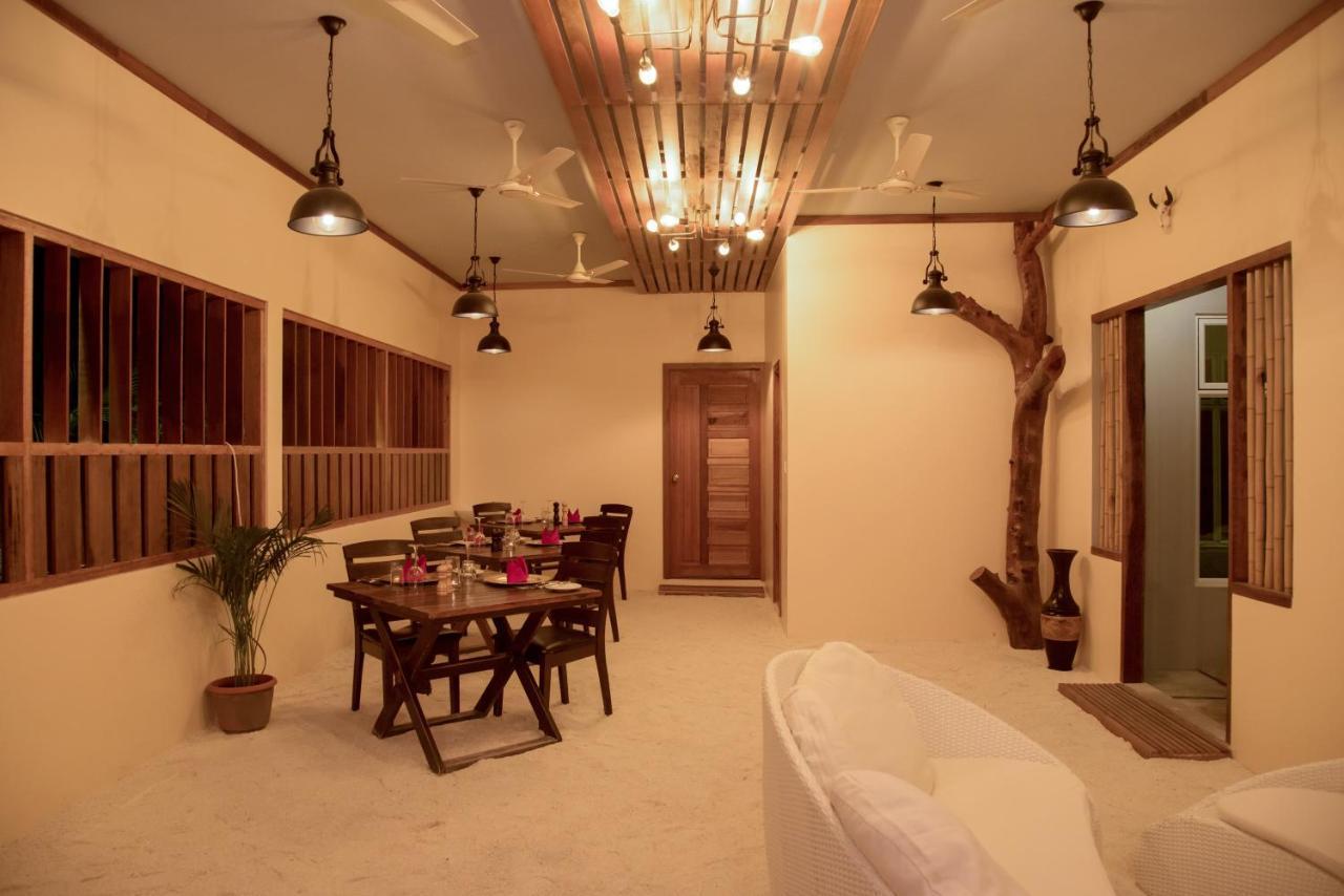 Hotel Escapism Maldives à Feridhoo Extérieur photo