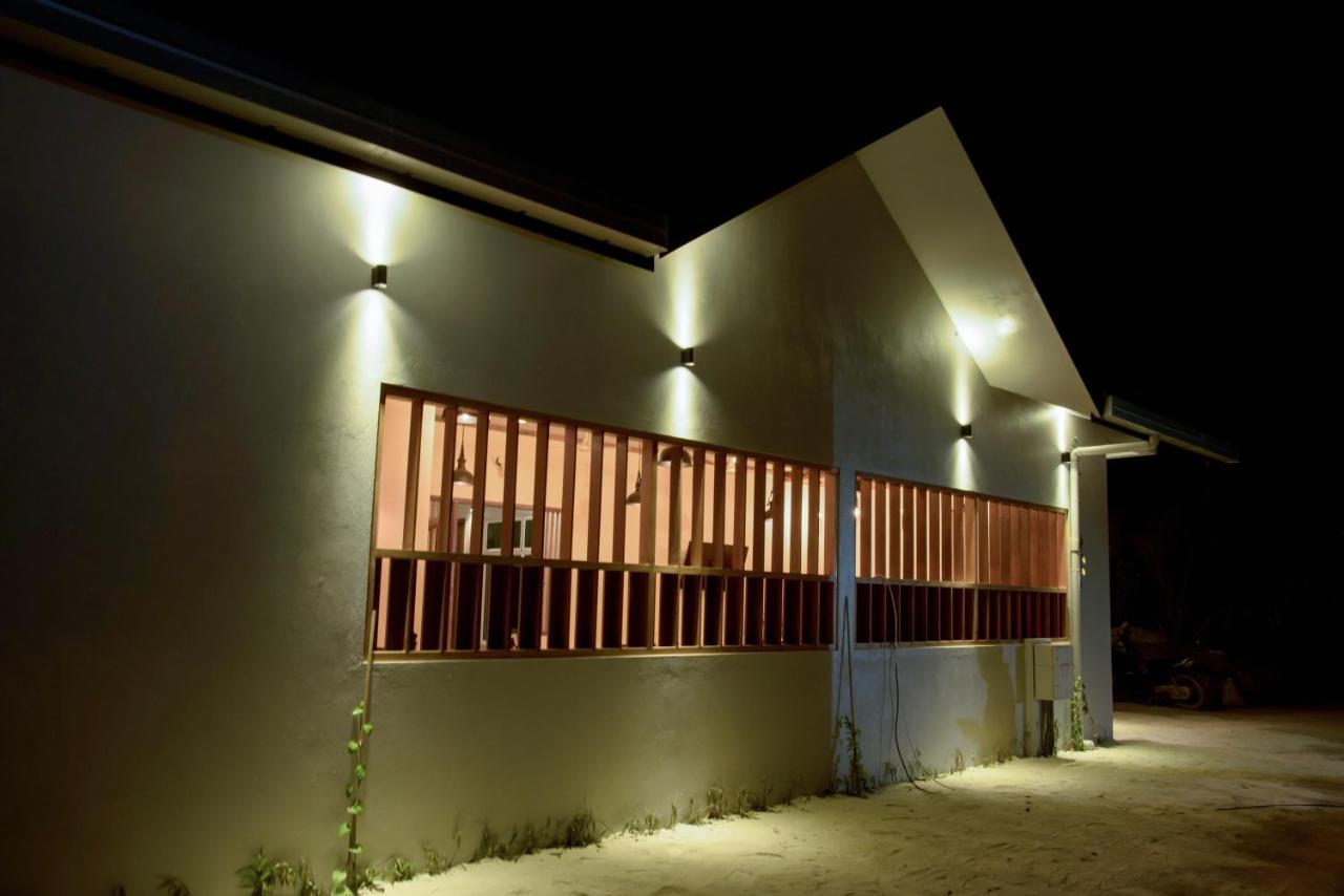 Hotel Escapism Maldives à Feridhoo Extérieur photo